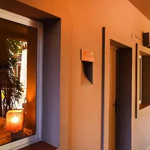 2* Hotel Chillout Tres Mares